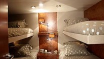 QUEEN SOUTH -  Quadruple Cabin
